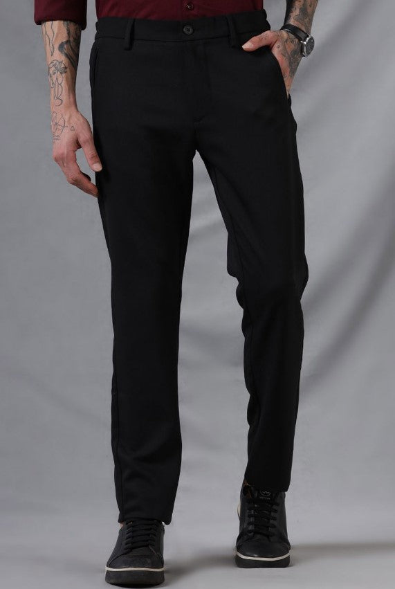 Men Slim Fit Regular Trousers & Spread Collar Casual Shirt