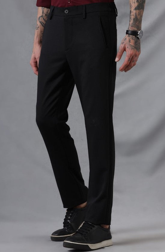 Men Slim Fit Regular Trousers & Spread Collar Casual Shirt